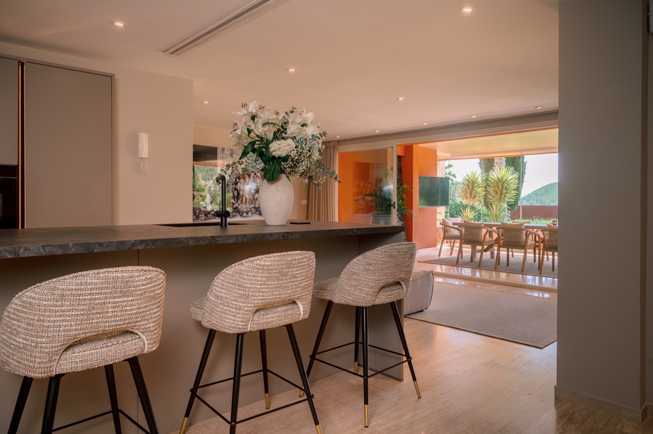 Resa Estates Ibiza apartment Ibiza sale verkoop Roca llisa kitchen 2.JPG